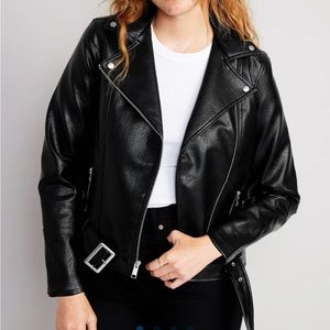 Women’s Belted Leather Jacket